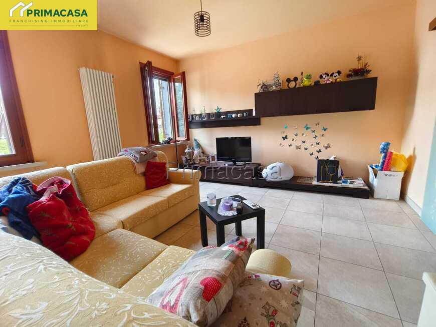 soggiorno_camera.jpeg soggiorno_camera.jpeg