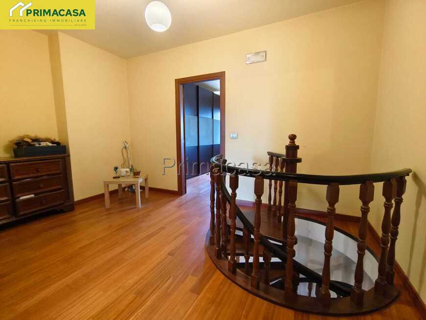 disimpegno.jpeg disimpegno.jpeg