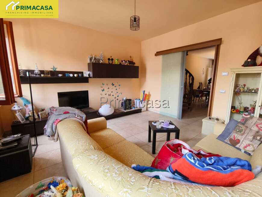 soggiorno_camera_1.jpeg soggiorno_camera_1.jpeg