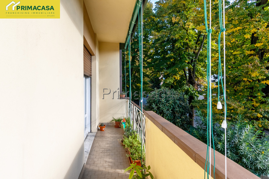 Balcone.jpg Balcone.jpg