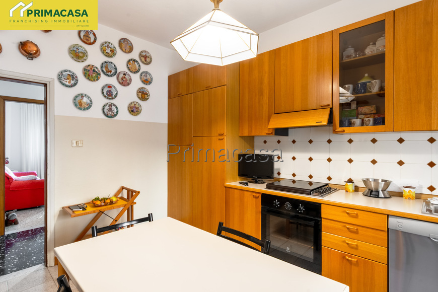 Cucina-2.jpg Cucina-2.jpg