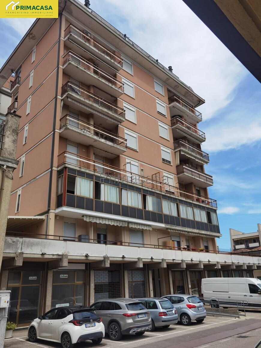 condominio.jpeg condominio.jpeg