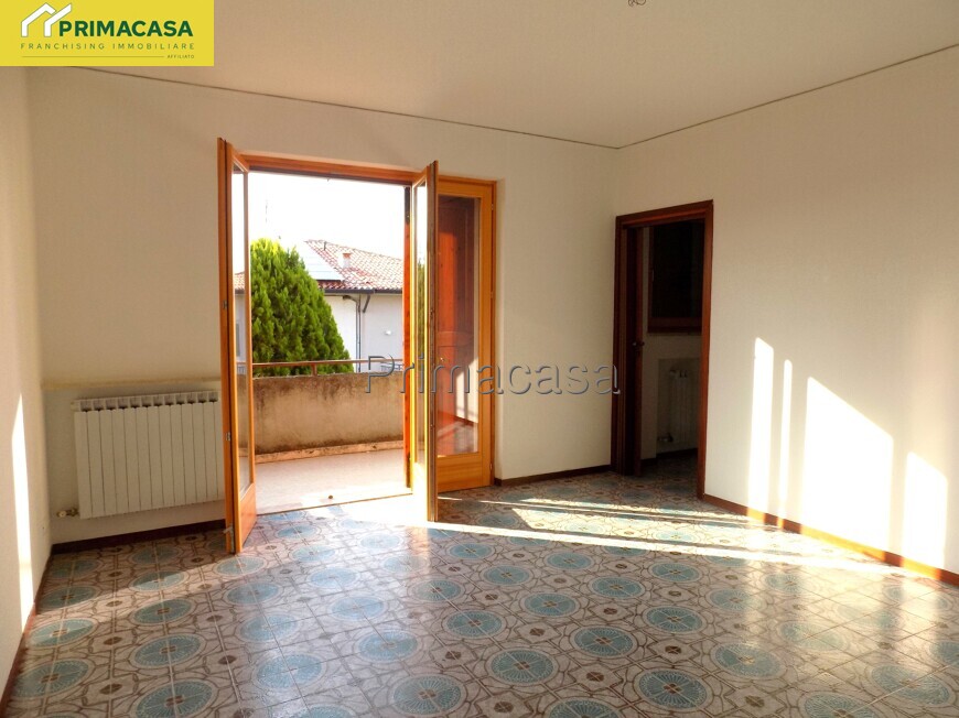 100NIKON_00005.jpg 100NIKON_00005.jpg