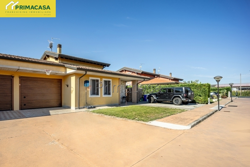 6E7A6292.jpg 6E7A6292.jpg