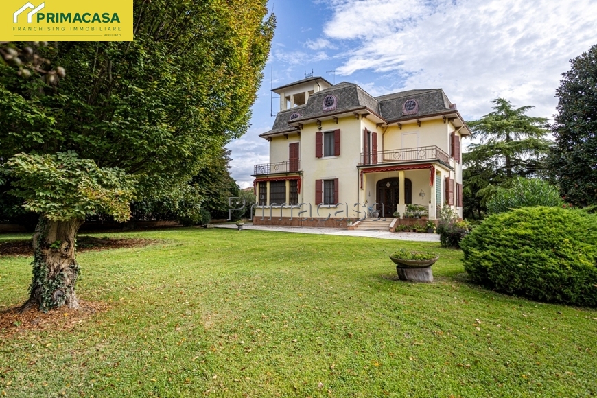 6E7A0766-HDR.jpg 6E7A0766-HDR.jpg