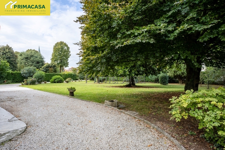 6E7A0801-HDR.jpg 6E7A0801-HDR.jpg