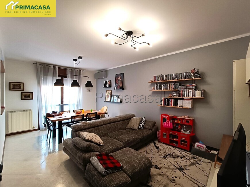 SOGGIORNO.jpg SOGGIORNO.jpg