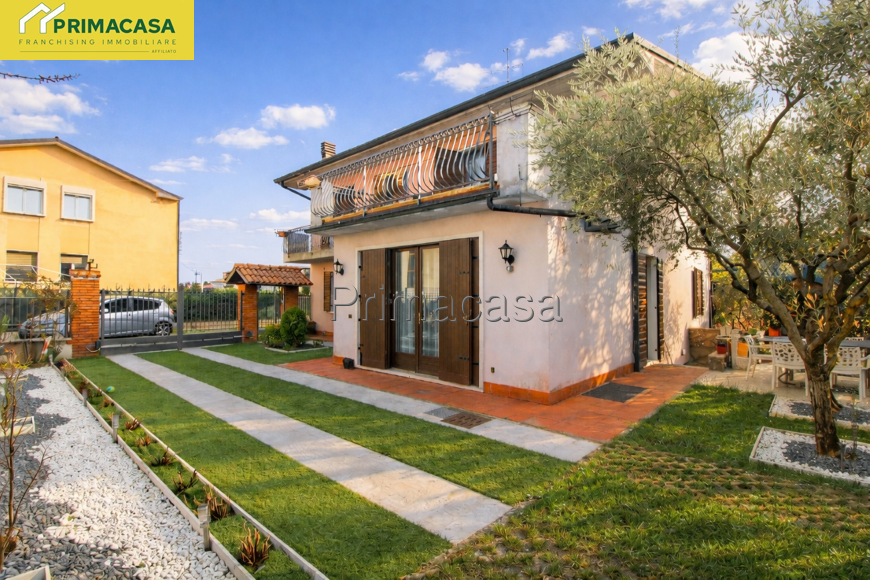 Fronte.png Fronte.png