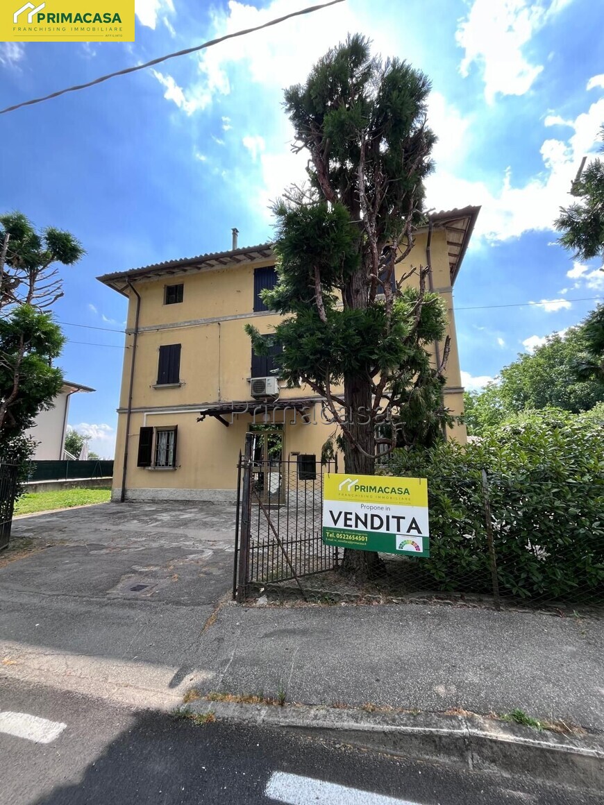 ESTERNA ESTERNA
